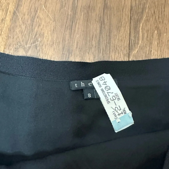 Theory Sequinned Miniskirt Sz. 8 - Picture 4 of 5